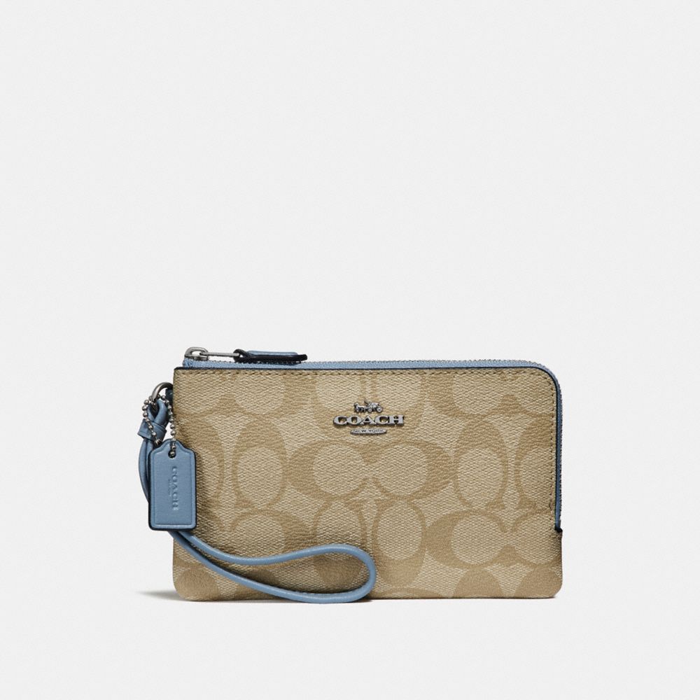 DOUBLE CORNER ZIP WRISTLET IN SIGNATURE CANVAS - f87591 - LIGHT KHAKI/POOL/SILVER