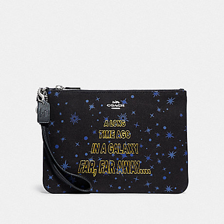 COACH STAR WARS X COACH GALLERY POUCH WITH STARRY PRINT AND SCROLL PRINT - SV/BLACK MULTI - F88648
