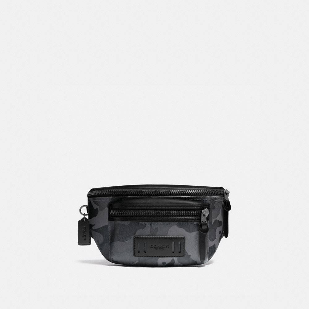 TERRAIN BELT BAG IN SIGNATURE CANVAS WITH CAMO PRINT - QB/GREY MULTI - COACH F89034