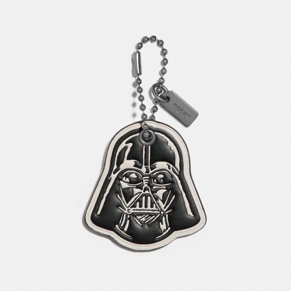 STAR WARS X COACH DARTH VADER HANGTAG - F89373 - BK/CHALK