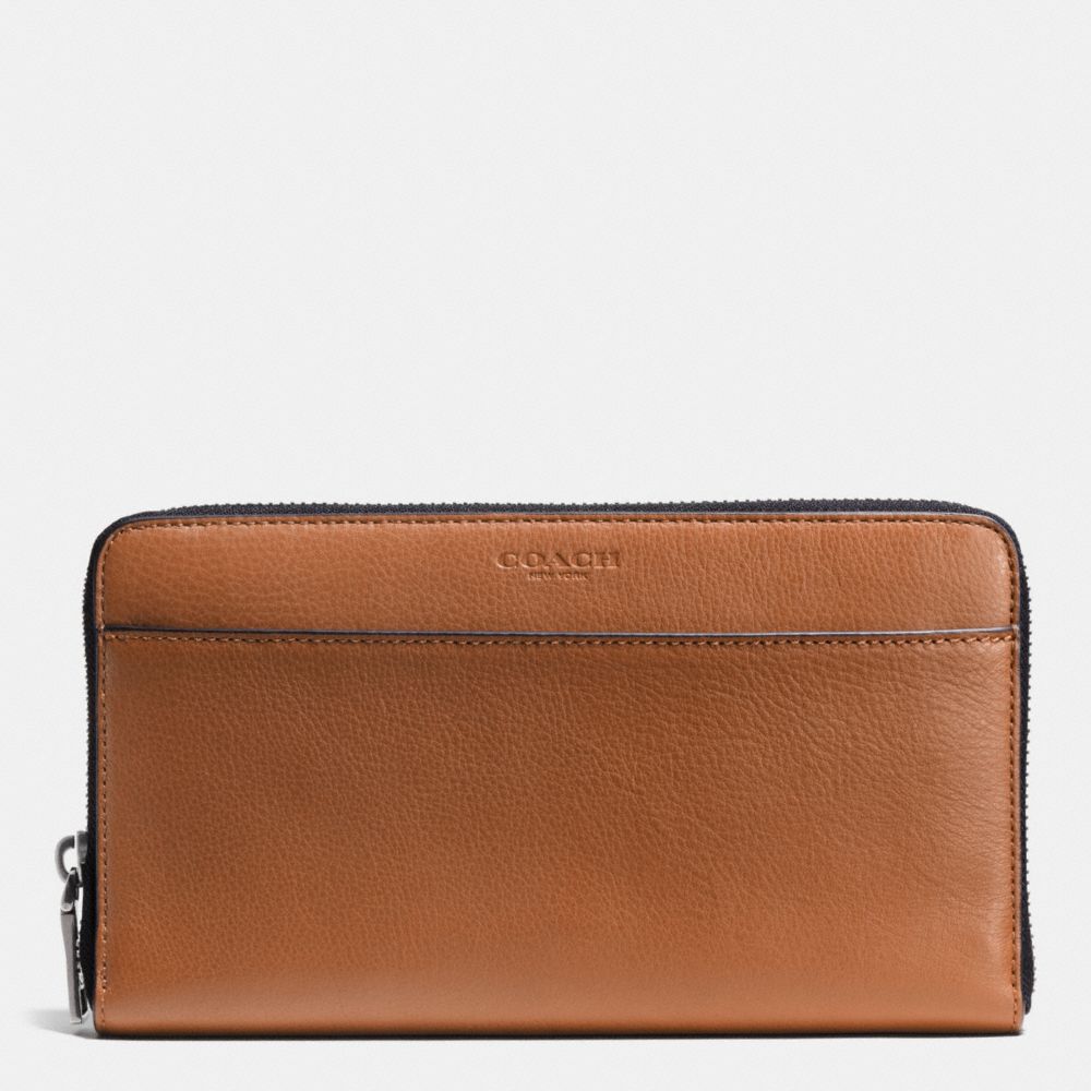TRAVEL WALLET IN SPORT CALF LEATHER - SADDLE - COACH F93482