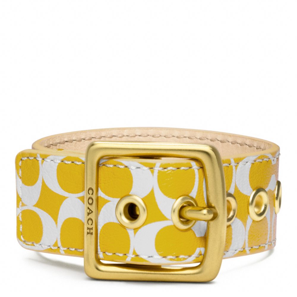 SIGNATURE C LEATHER BUCKLE BRACELET - f96594 - BRASS/YELLOW