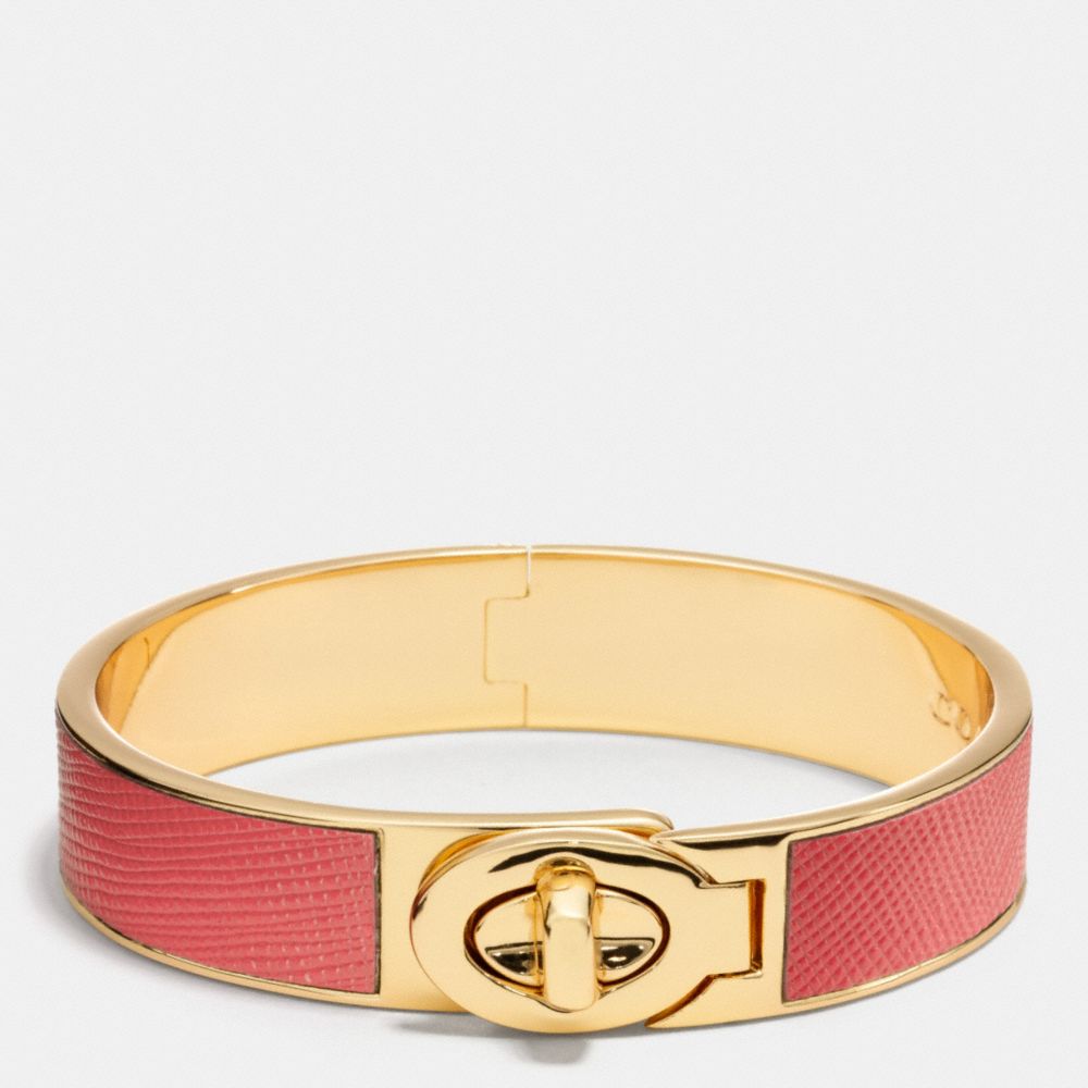 HALF INCH HINGED SAFFIANO LEATHER TURNLOCK BANGLE - f99864 - GDD0F