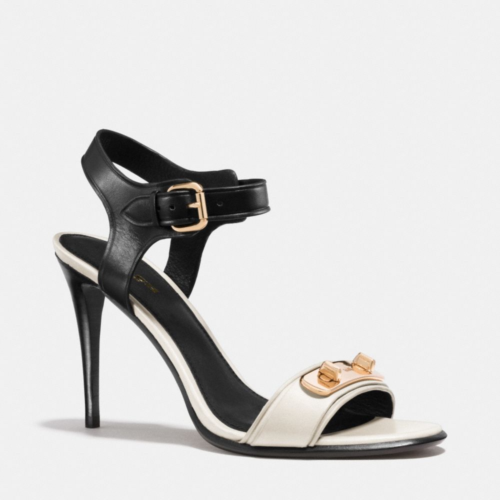 ILANA HEEL - CHALK/BLACK - COACH Q7079