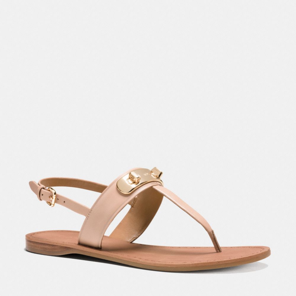 COACH GRACIE SWAGGER SANDAL - BEECHWOOD - q8100