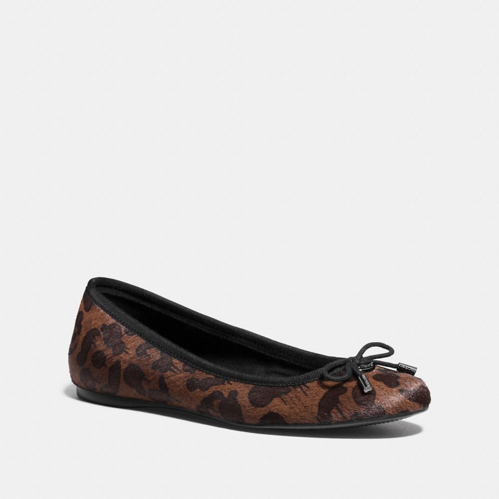 COACH Q8715 LARA FLAT DARK-BROWN