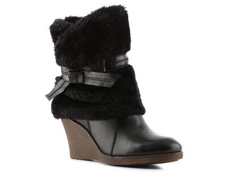 Bare Traps Arrive Wedge Bootie | DSW