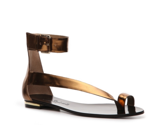 Report Signature Herricks Sandal