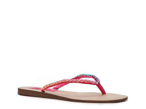 Betsey Johnson Chilly Flip Flop | DSW