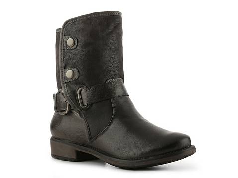 Bare Traps Select Bootie | DSW