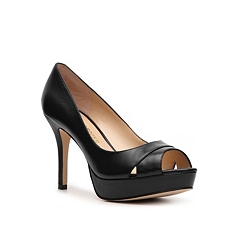 Audrey Brooke Gals Leather Platform Pump | DSW