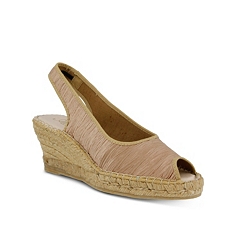 Azura Jeanette Wedge Sandal | DSW