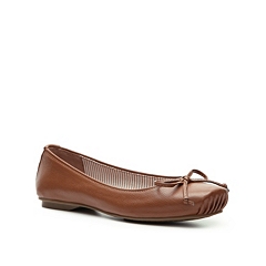 Kenneth Cole Reaction Find A Match Flat | DSW