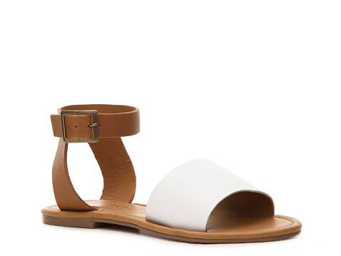 Coconuts All About Flat Sandal | DSW
