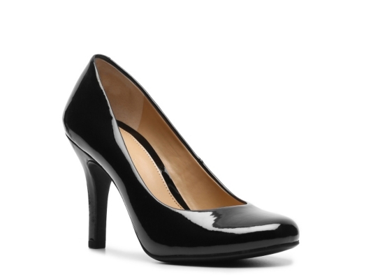 Kelly & Katie Isabel Pump