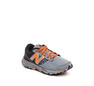 690 Toddler & Youth Trail Running Shoe
