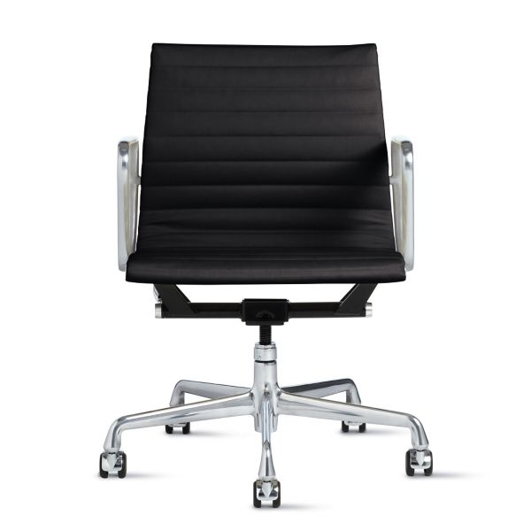 Eames Aluminum Group Management Chair