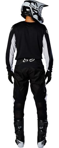 180 Prix Black White