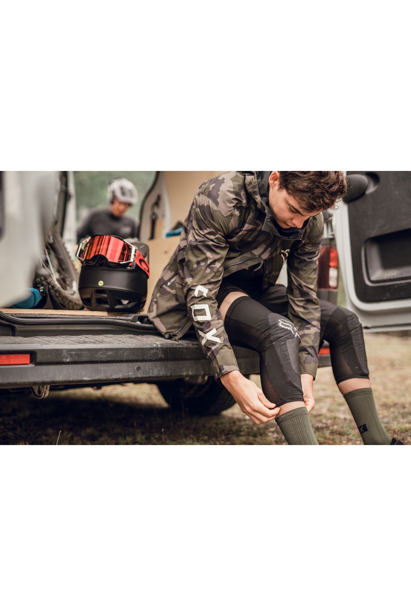 ENDURO PRO KNEE GUARD [BLK] M