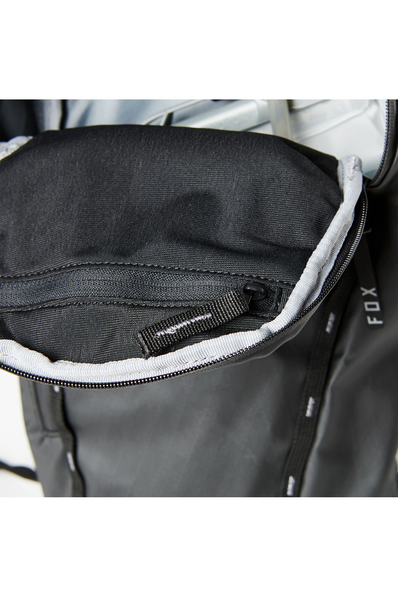 UTILITY HYDRATION PACK- SMALL [BLK] OS