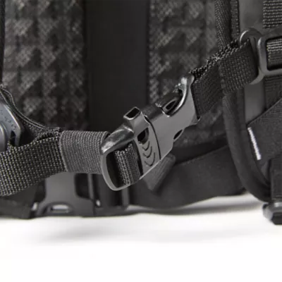 Utility 7.5 Liter Hydration Pack