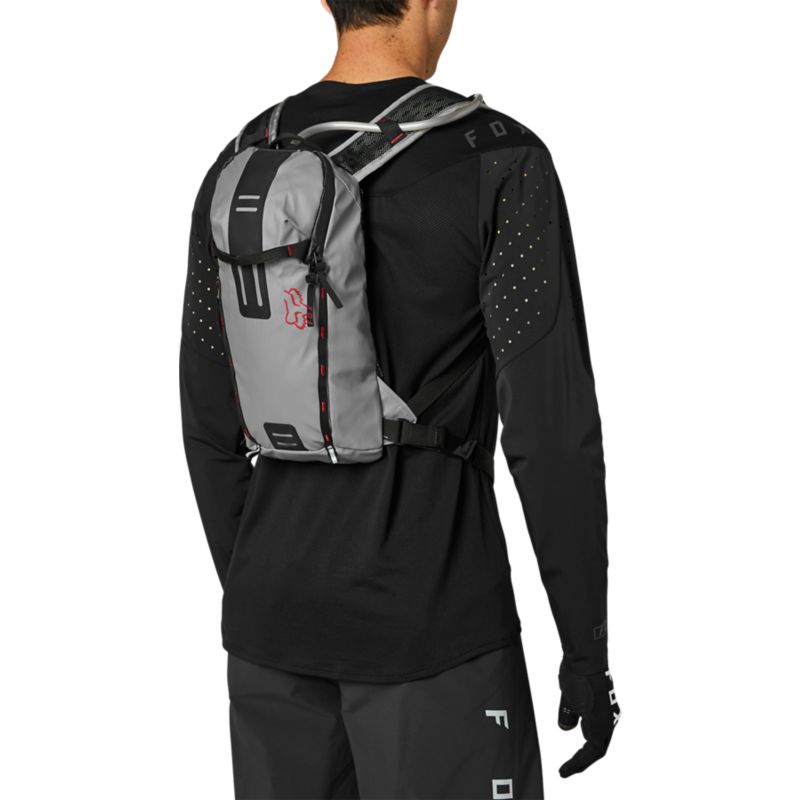 UTILITY HYDRATION PACK- SMALL [STL GRY] OS