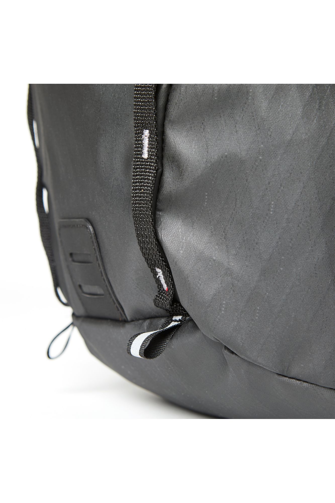UTILITY HYDRATION PACK- MEDIUM [BLK] OS