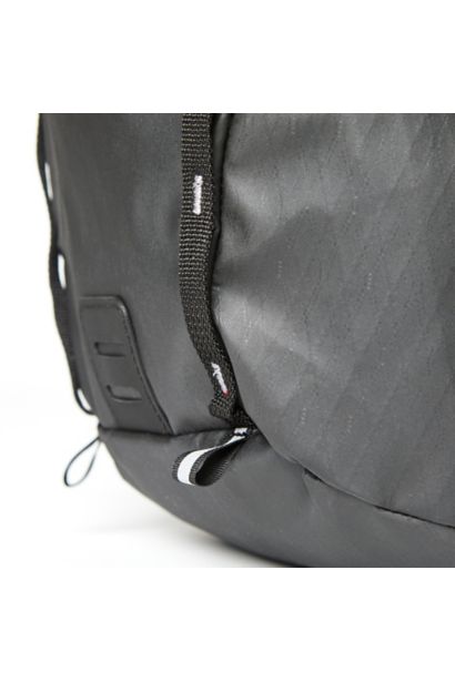 UTILITY HYDRATION PACK- MEDIUM [BLK] OS