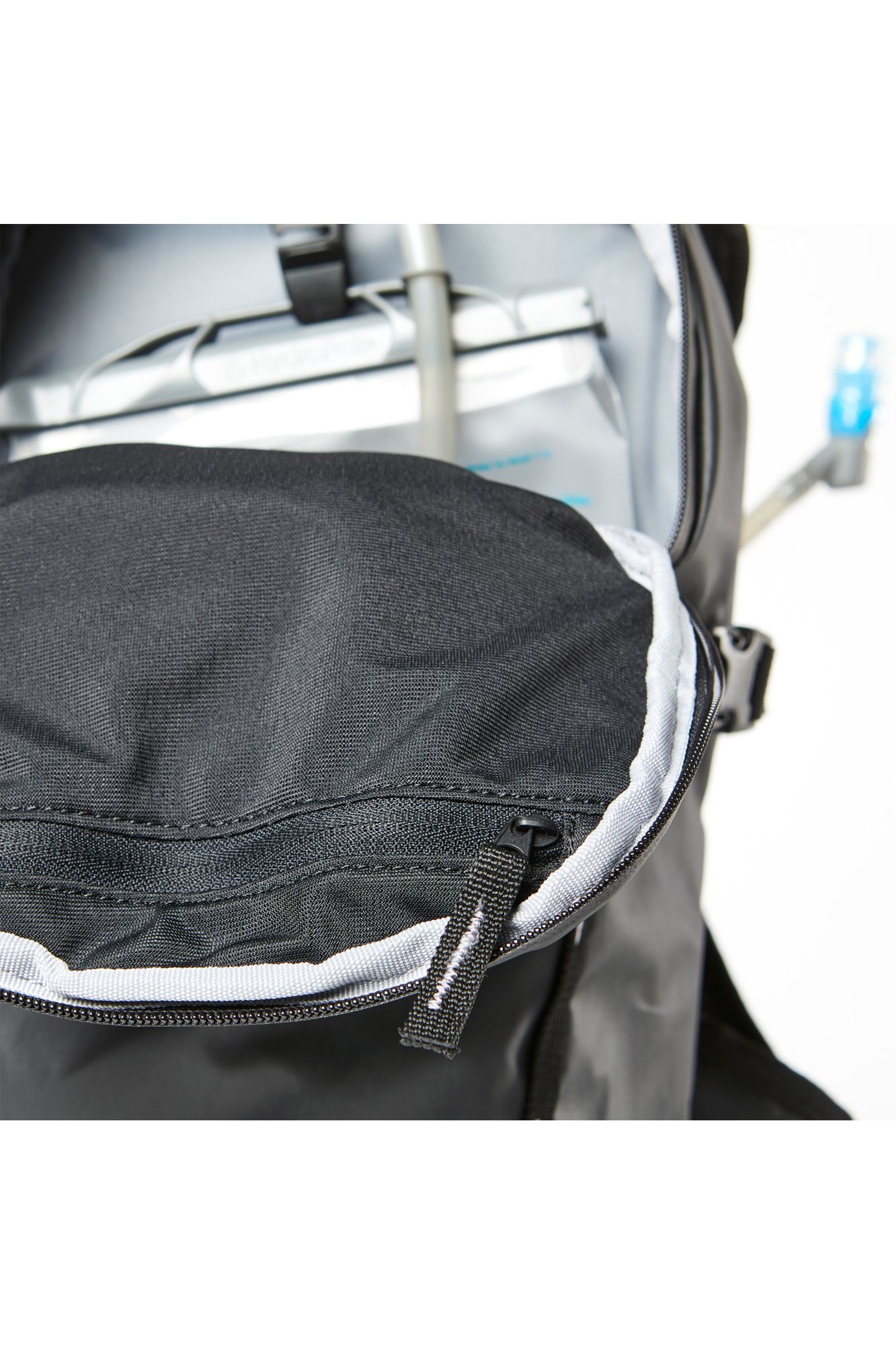 UTILITY HYDRATION PACK- MEDIUM [BLK] OS
