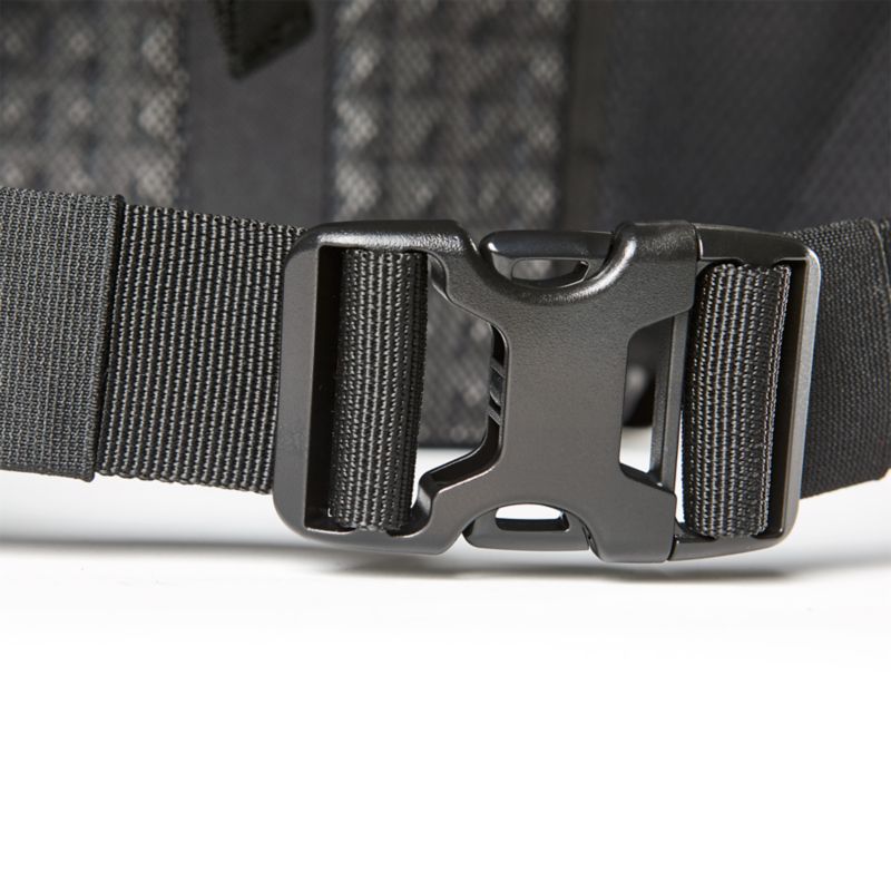 UTILITY HYDRATION PACK- MEDIUM [BLK] OS