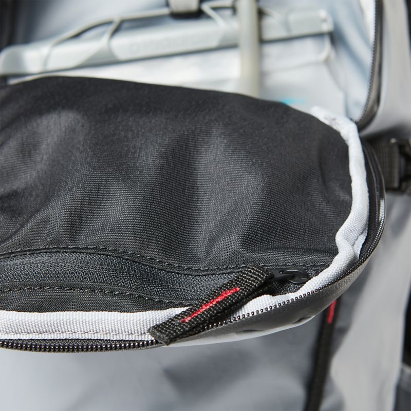 UTILITY HYDRATION PACK- MEDIUM [STL GRY] OS