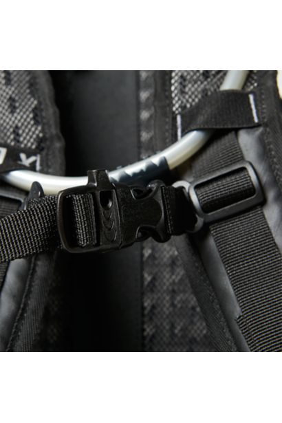 UTILITY HYDRATION PACK- LARGE [BLK] OS