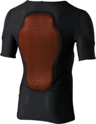 SOUS-V&Ecirc;TEMENT &Agrave; MANCHES COURTES BASEFRAME PRO