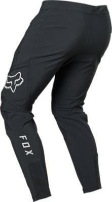 CAL&Ccedil;AS DEFEND