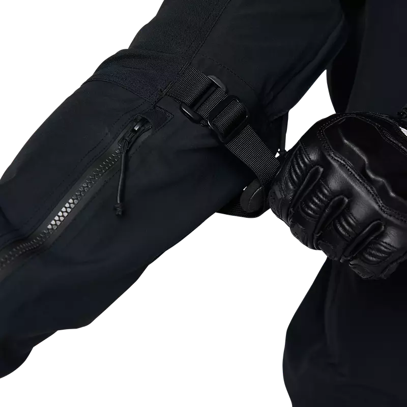 Defend GORE-TEX ADV Jacket Defend GORE-TEX ADV Jacket