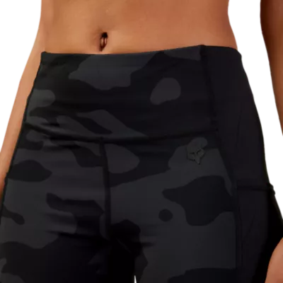 WOMENS MOTIVE CAMO LEGGING [BLK CAM] XS