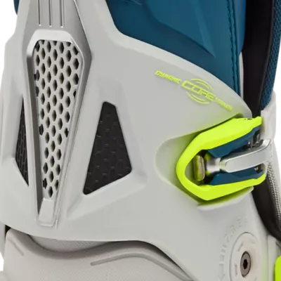 INSTINCT BOOT 