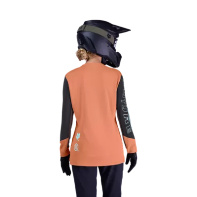 W DEFEND LS JERSEY ELEVATED 