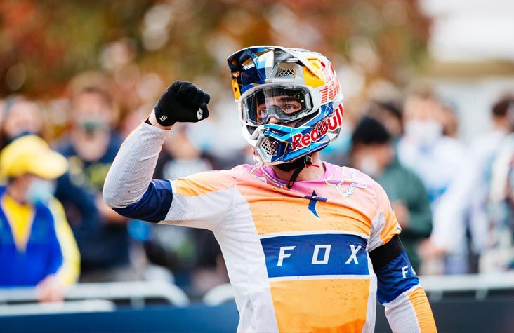 <span style="font-family: roboto;font-size: 35px;"><b>1st place in Lousa WC#4</b></span>