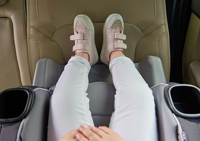 When To Switch Your Child To A Forward Facing Car Seat Graco