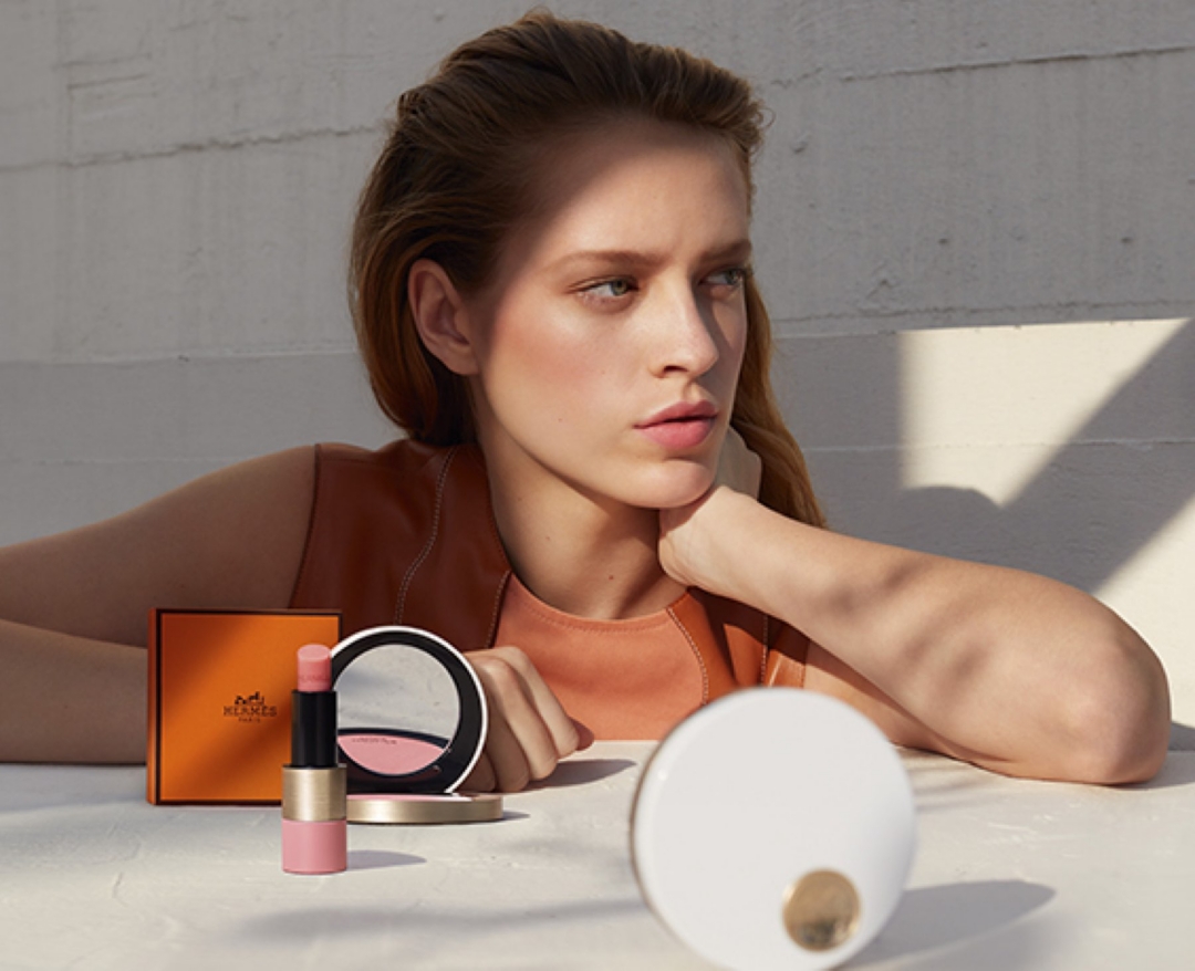女性らしい色【HERMES】ミニマイヨン イヤリング rose beaute 可愛い♪》HERMES ピアス ミニマイヨン ローズゴールド (HERMES