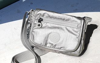 kipling bags outlet stores