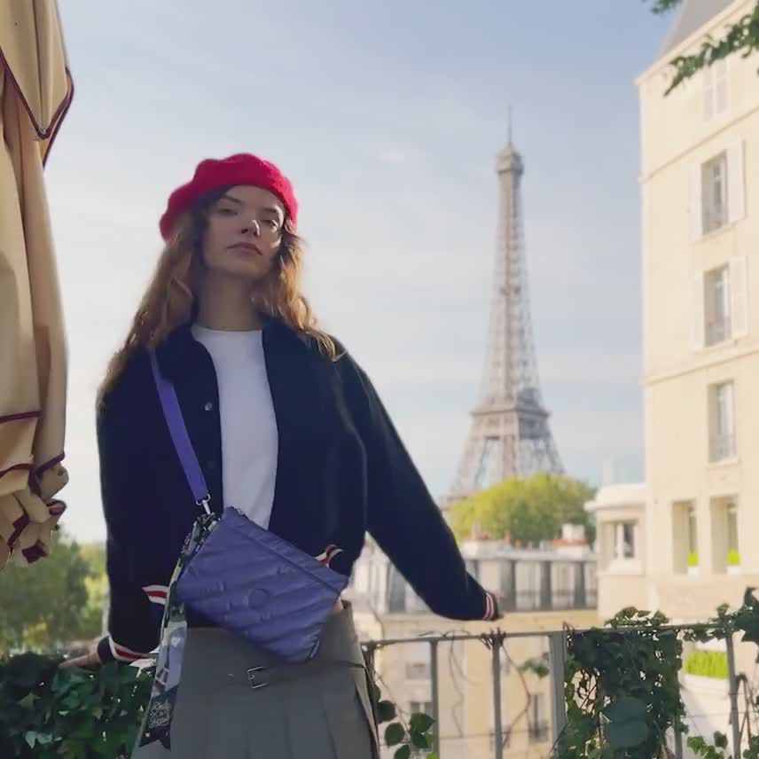 Kipling - Emily in Paris