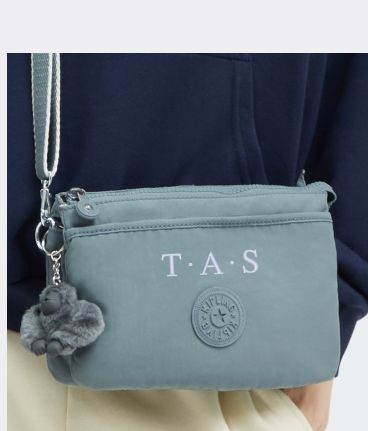 Totes & Handbags