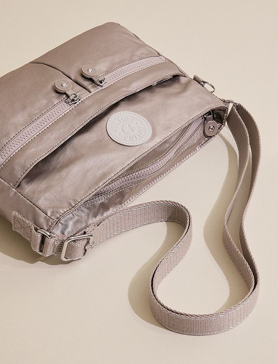 The Best Metallic Handbags for Every Look