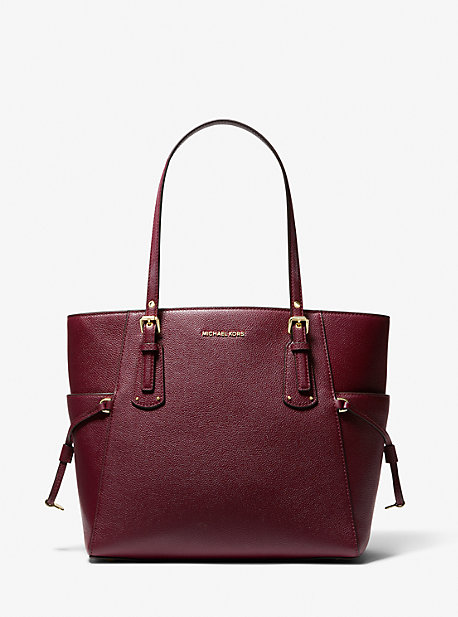 30H1GV6T1T - Voyager Small Pebbled Leather Tote Bag MERLOT