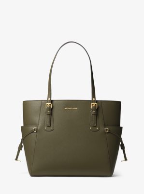 30H7GV6T9L - Voyager Small Crossgrain Leather Tote Bag OLIVE