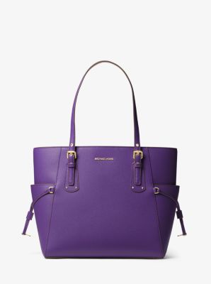 30H7GV6T9L - Voyager Small Crossgrain Leather Tote Bag ULTRAVIOLET