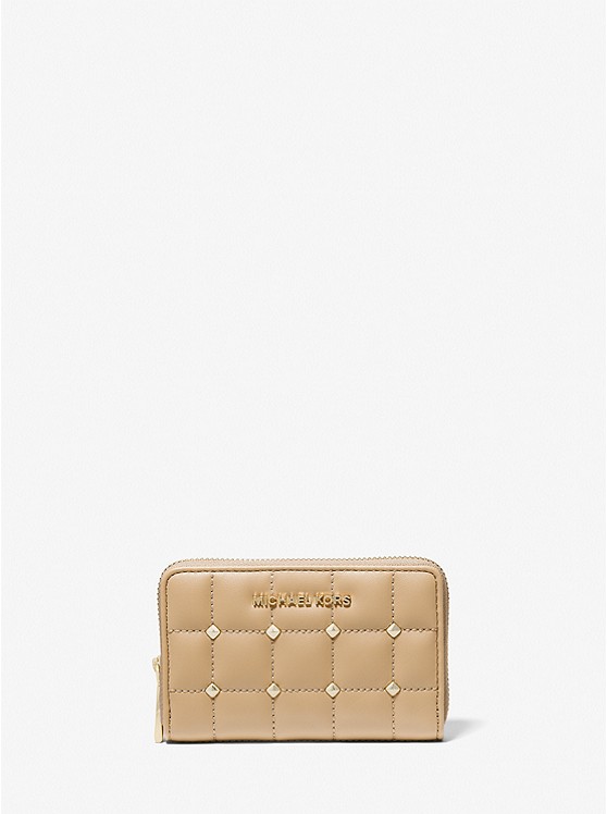 MK 32T1LJ6D0L Small Studded Quilted Wallet CAMEL
