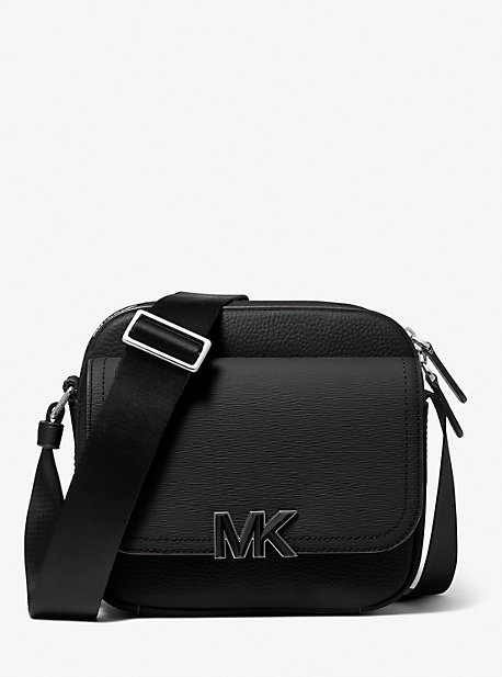 33S2MHDM2T - Hudson Textured Leather Messenger Bag BLACK